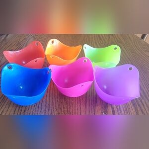 Colorful Silicone Egg Holders - Pink, Orange, Green, Blue, Purple